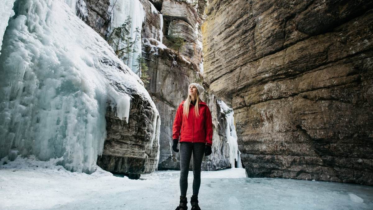 Maligne Canyon Ice Walk jasper alberta